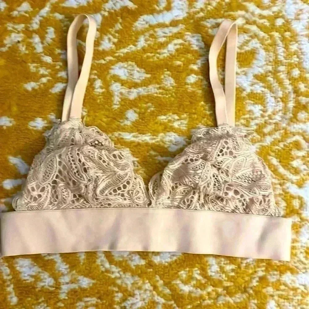 Lively mesh and less tan adjustable back bralette small